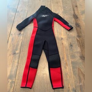 SeaSkin Wet Suits 3MM Boy’s Long Sleeve Neoprene Swim Suit Black & Red Zip Up 2